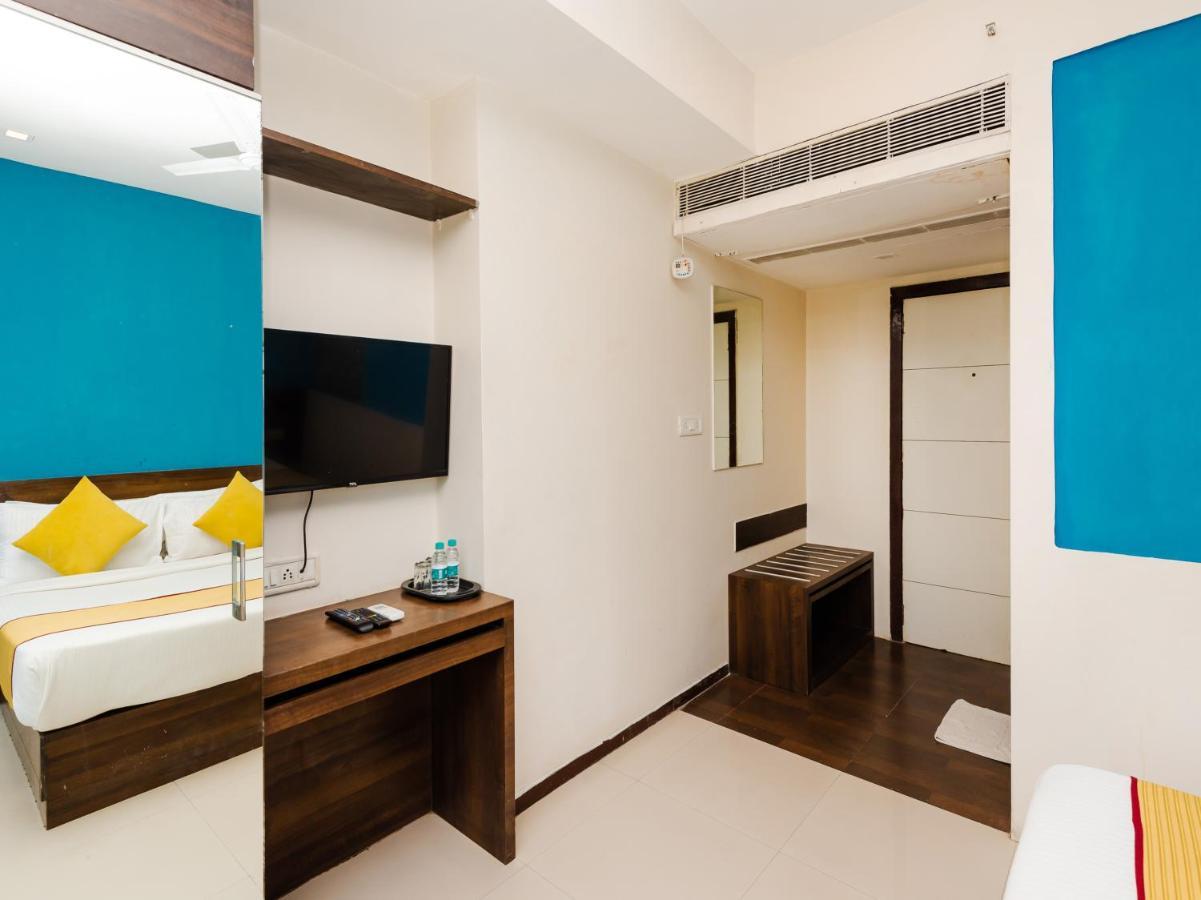 Hotel Aura - Near Malad Link Road Gorai Luaran gambar