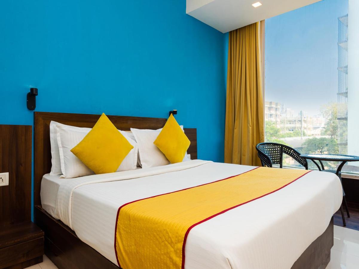 Hotel Aura - Near Malad Link Road Gorai Luaran gambar