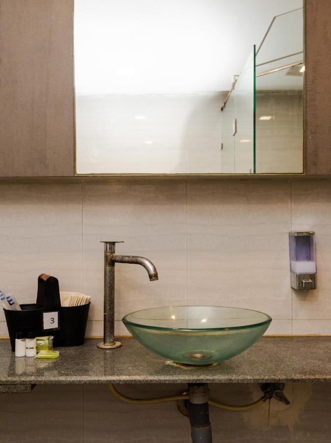 Hotel Aura - Near Malad Link Road Gorai Luaran gambar