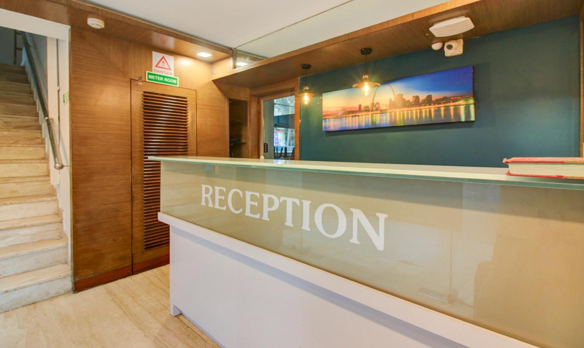 Hotel Aura - Near Malad Link Road Gorai Luaran gambar