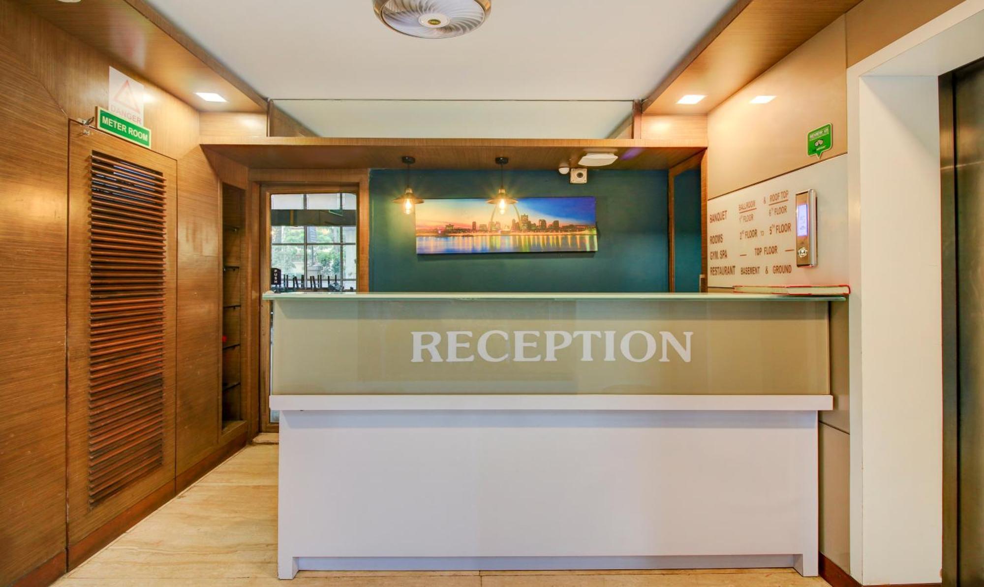 Hotel Aura - Near Malad Link Road Gorai Luaran gambar